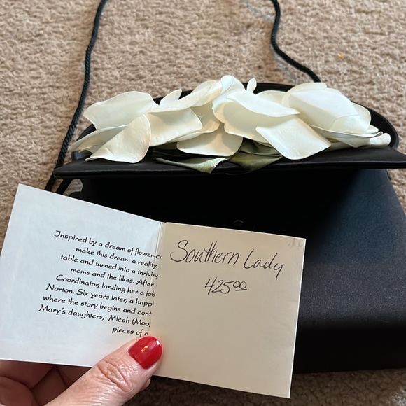 Price reduction!!! Moo Roo Bag - Picture 2 of 8